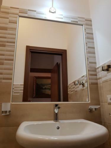 Hostal Affittacamere Lacampana