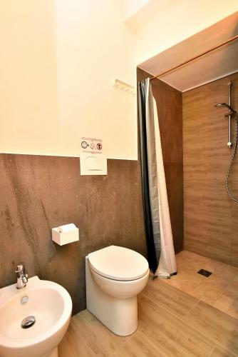 Hostal Minisuite 36