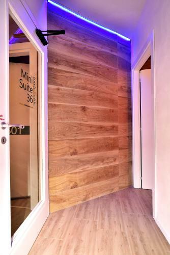 Hostal Minisuite 36