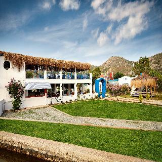 Admiral Beach Hotel