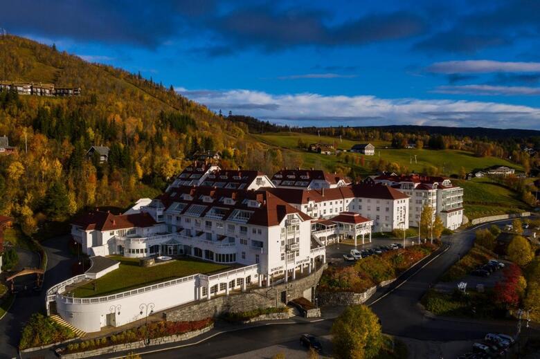Dr. Holms Hotel
