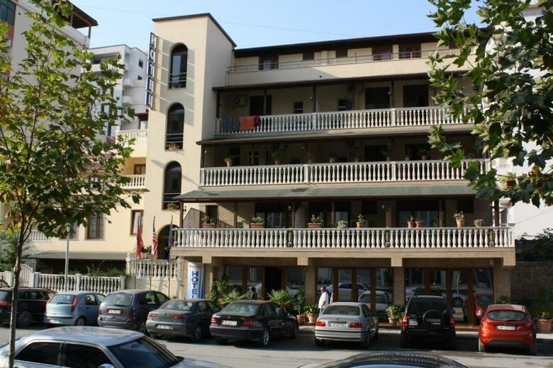 Hotel Martini