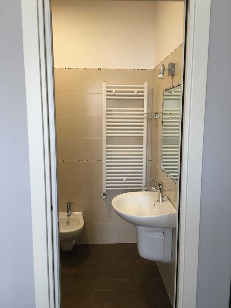 Hostal Quinque - Urban House