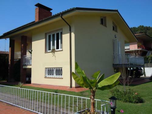 Villa D And P