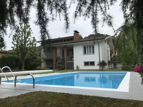 Villa D And P