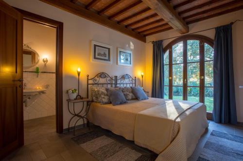 Montelopio Villa Sleeps 9 Pool Air Con Wifi