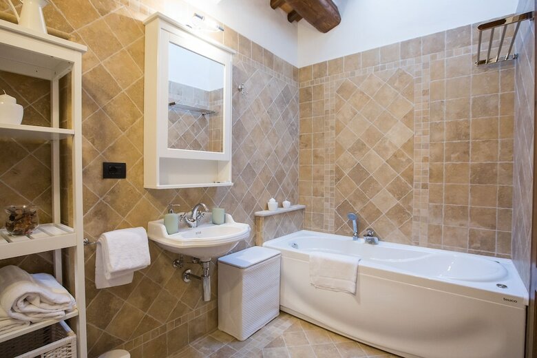 Apartamento Borgo Poggiardelli