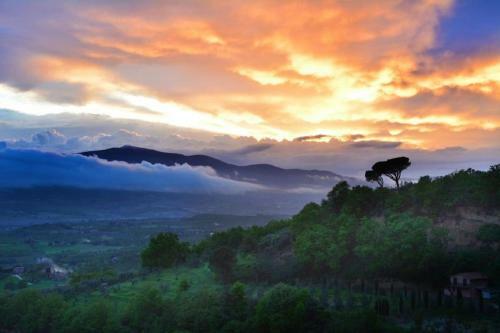 Monteleone D'orvieto Apartment Sleeps 6 Pool Wifi
