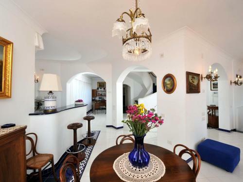 Marina Del Cantone Villa Sleeps 14 Pool Air Con