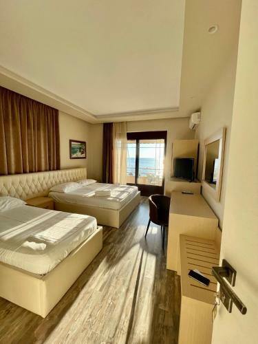 Hotel Lungomare