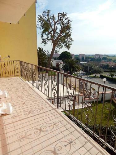 Apartamento M174 - Marcelli, Trilocale Con Portico E Terrazzo