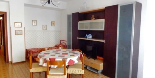Apartamento M140 - Marcelli, Trilocale In Centro Con Giardino