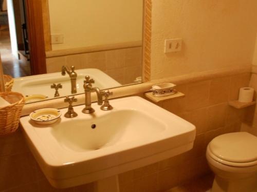 Stabbiano Di Sotto Villa Sleeps 8 Pool Wifi