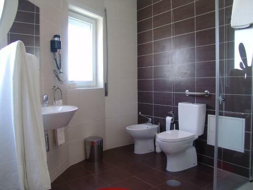 Hostal Wake In Aveiro House