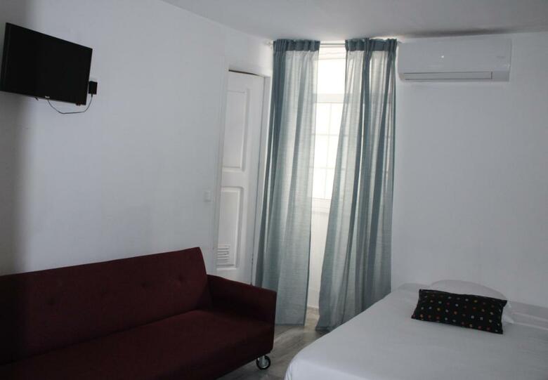 Hostal Aveiro City Lodge