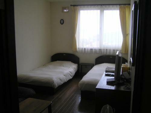 Hostal Pension Young House