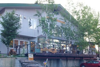 Hostal Alpine Backpackers
