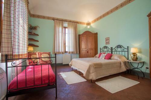 Fabbrica Villa Sleeps 10 Pool Air Con Wifi