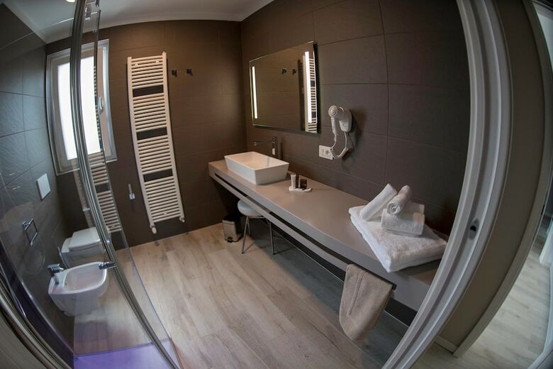 Aurora Aparthotel
