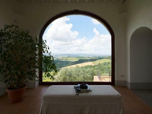 Petrognano Villa Sleeps 16 Pool Air Con Wifi