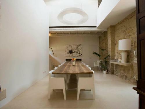 Petrognano Villa Sleeps 16 Pool Air Con Wifi