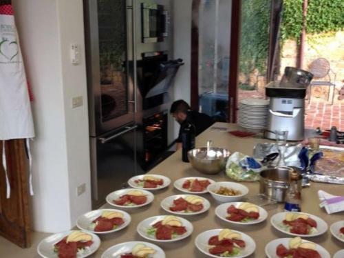 Petrognano Villa Sleeps 16 Pool Air Con Wifi