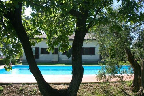 Petrignano Villa Sleeps 10 Pool Air Con Wifi