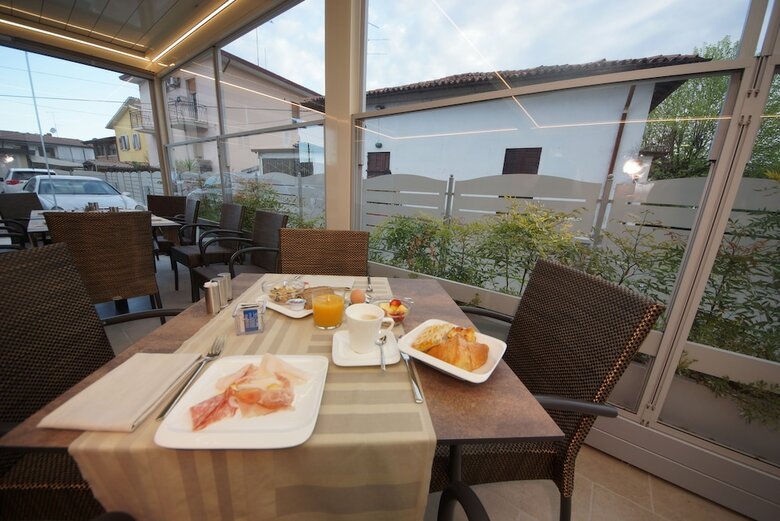 Hotel Clarin 14 By Dori