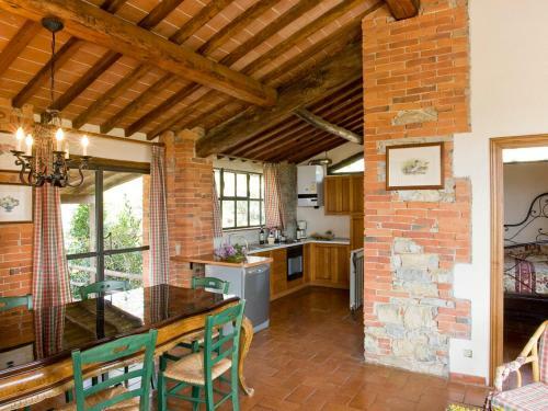 Pieve A Presciano Villa Sleeps 6 Pool Wifi