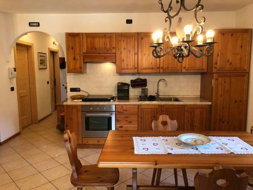 Apartamento Trilocale Albi 037