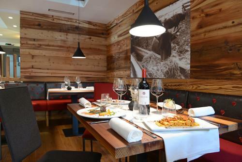 Dolomeet Boutique Hotel