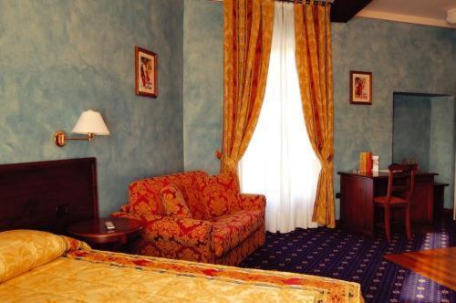 Hotel San Secondo