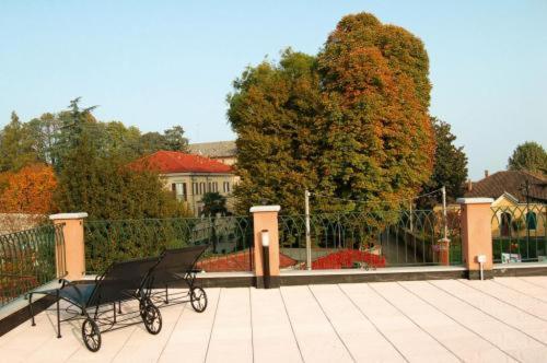 Hotel San Secondo