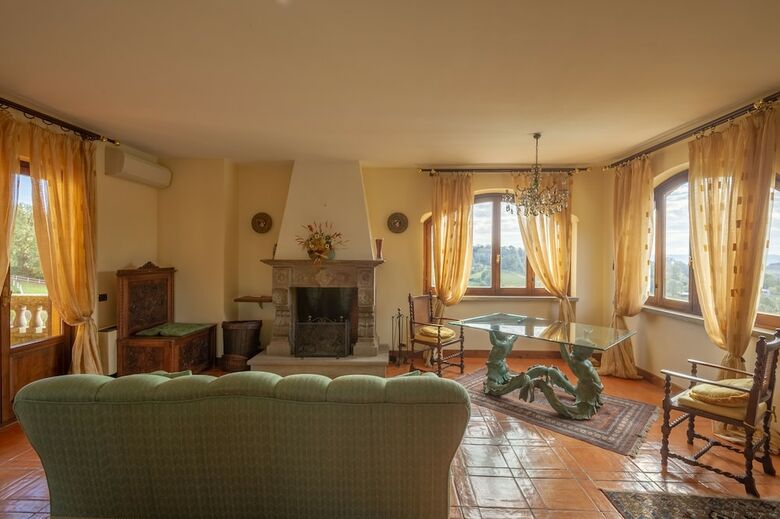 Hotel La Belle Evoque