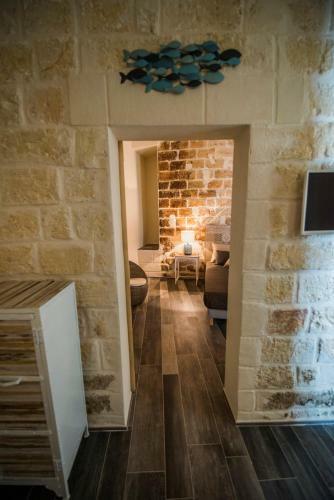 Home Village B&B