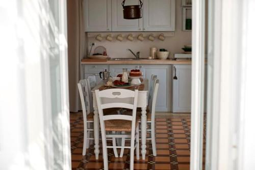Polignano A Mare Villa Sleeps 12 Pool Air Con Wifi