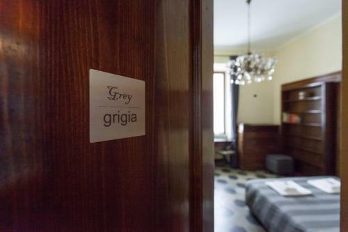 Hostal Surprising In Rome