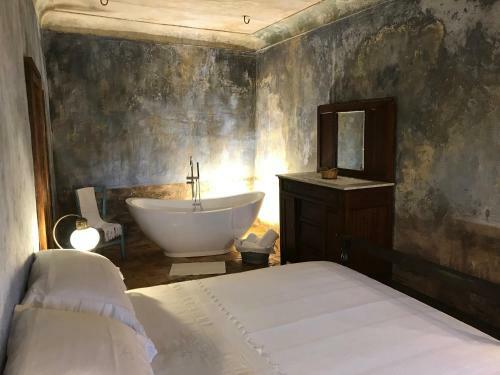 Hostal Charme In Perillis