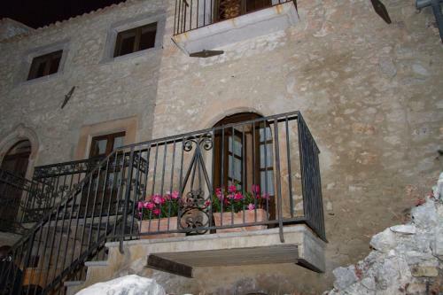 Hostal Charme In Perillis