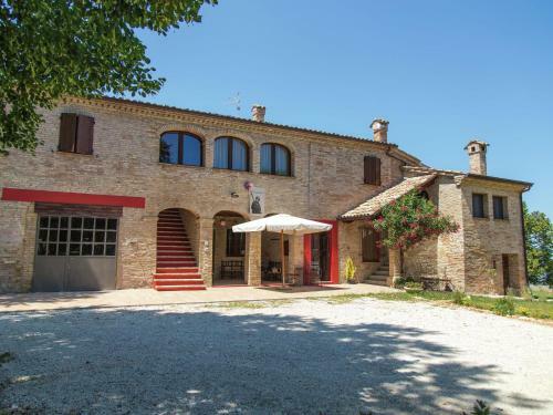 Historic Apartment In Saludecio With Swimming Pool
