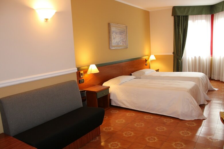 Domus Grand Hotel
