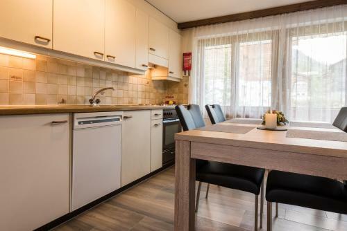 Apartamentos Haus Adora