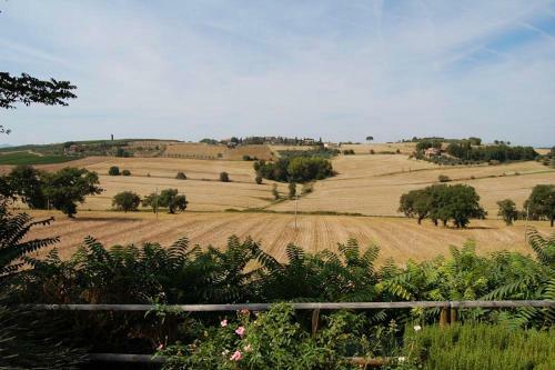 Strada Statale Flaminia Villa Sleeps 17 Pool Wifi