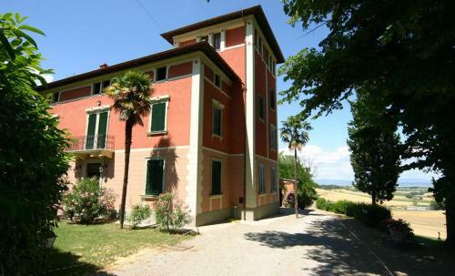 Strada Statale Flaminia Villa Sleeps 17 Pool Wifi