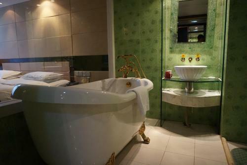 Tianzhi Hotel