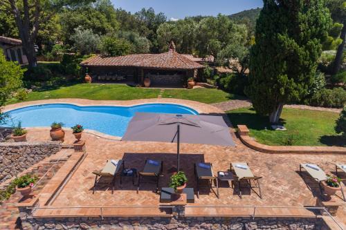 Cala Piccola Villa Sleeps 13 Pool Wifi T763419