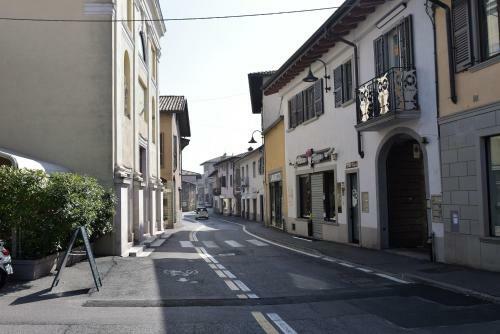 Hostal Angelo Guest House