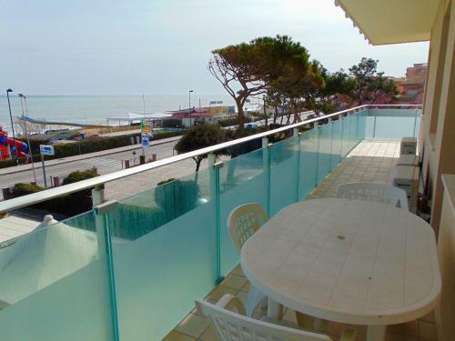 Apartamento M08 - Marcelli, Trilocale Fronte Mare Con Terrazzo