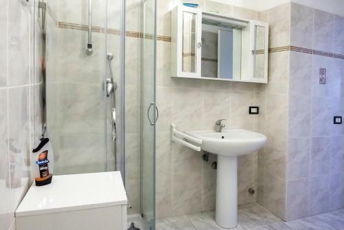 Apartamento M212 - Marcelli, Ampio Bilocale Con Terrazzo