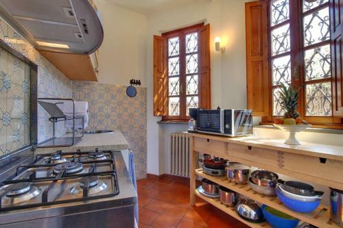 Ponte Agli Stolli Villa Sleeps 10 Pool Wifi